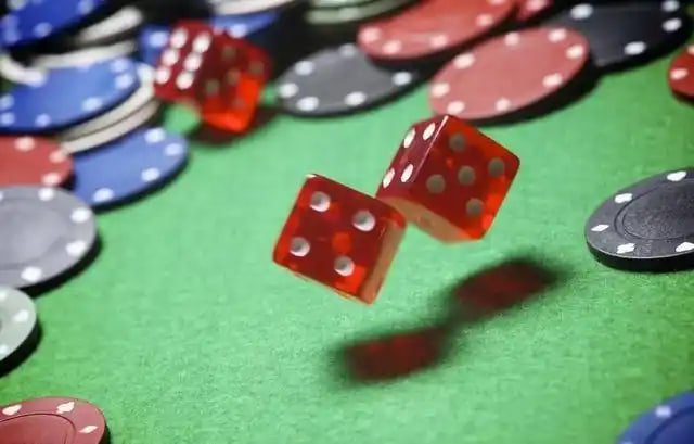 Người dùng Việt Nam chơi bingo online trên điện thoại qua shbeet